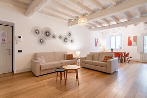 Palazzo Odescalchi by Wonderful Italy