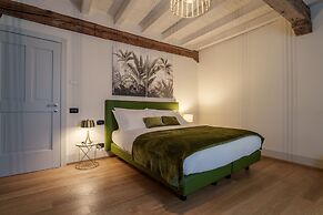 Palazzo Odescalchi by Wonderful Italy