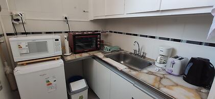 Spacious Retreat Studio Near Obelisk