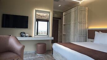 Magical House Hotel