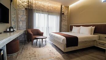 Magical House Hotel