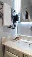 Magical House Hotel