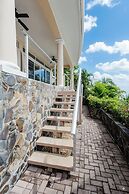Casa Caracol Suites