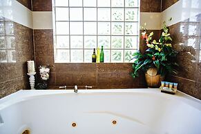 Pelican Reef Villas Resort