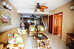 Pelican Reef Villas Resort
