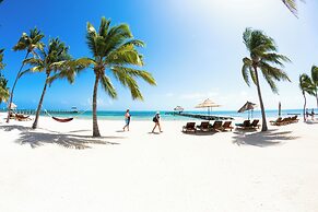 Pelican Reef Villas Resort
