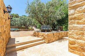 LAuberge de Douma Full House in Batroun