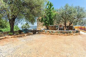 LAuberge de Douma Full House in Batroun