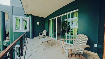 Viajero Bacalar Hostel