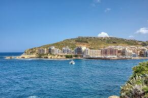 Waterfront Gozo Stay Overlooking Marsalforn Bay