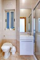Waterfront Gozo Stay Overlooking Marsalforn Bay
