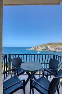 Waterfront Gozo Stay Overlooking Marsalforn Bay