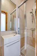 Waterfront Gozo Stay Overlooking Marsalforn Bay