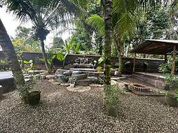 Pondok Sayan Homestay