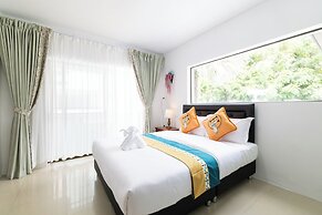 Phuket Leisure Time Hotel