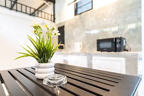 Phuket Leisure Time Hotel