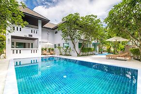 Phuket Leisure Time Hotel