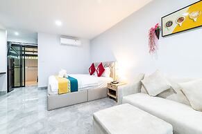 Phuket Leisure Time Hotel