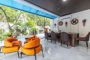 Phuket Leisure Time Hotel