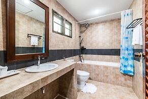 Phuket Leisure Time Hotel