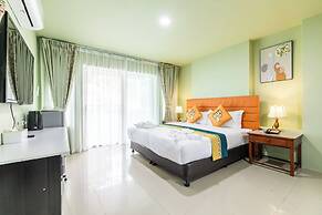 Phuket Leisure Time Hotel