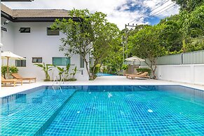 Phuket Leisure Time Hotel
