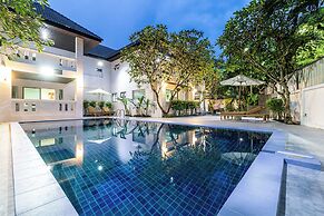 Phuket Leisure Time Hotel