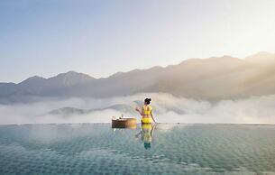 DeLaMont Sapa Hotel