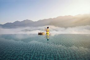 DeLaMont Sapa Hotel