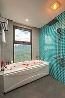 DeLaMont Sapa Hotel