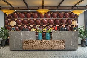 DeLaMont Sapa Hotel