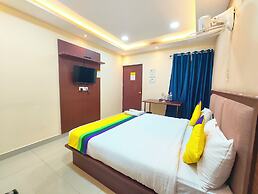Hotel Kashi Grand Varanasi