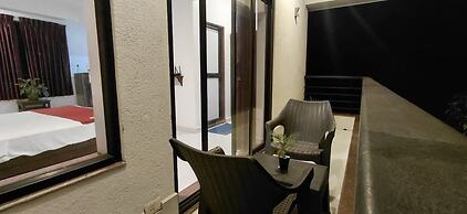 Wave Morjim Hotel