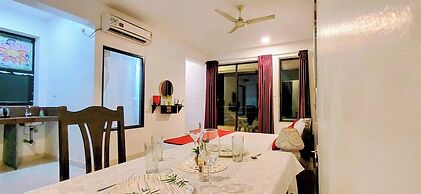 Wave Morjim Hotel
