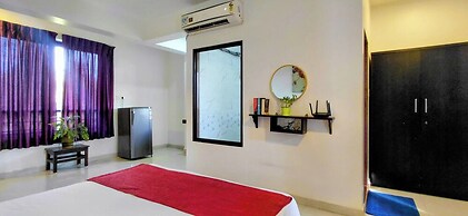 Wave Morjim Hotel