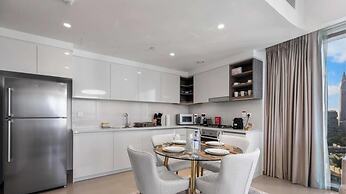 Manzil - Luxury 2BR Next to Dubai Mall