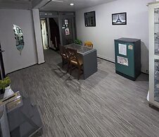 Ree House