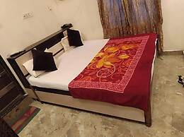 Shiv Kashi Paying Guest House