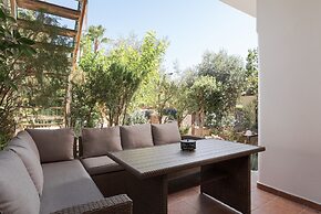 Elaia House Glyfada