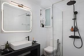 Elaia House Glyfada