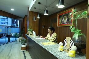 Laughing Lama Hotel Dewaling