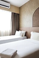 Kivana Suite by Ayuhouz