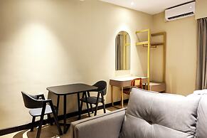 Kivana Suite by Ayuhouz