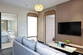 Kivana Suite by Ayuhouz