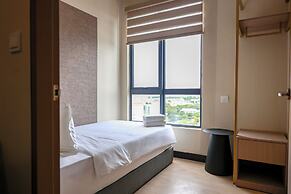 Kivana Suite by Ayuhouz