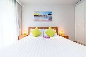 Seaside 2BR 200 m to BangTao beach