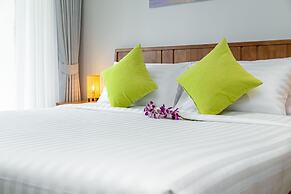 Seaside 2BR 200 m to BangTao beach