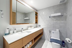 Seaside 2BR 200 m to BangTao beach