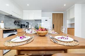 Seaside 2BR 200 m to BangTao beach
