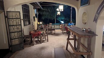 Kilimanjaroo Inn